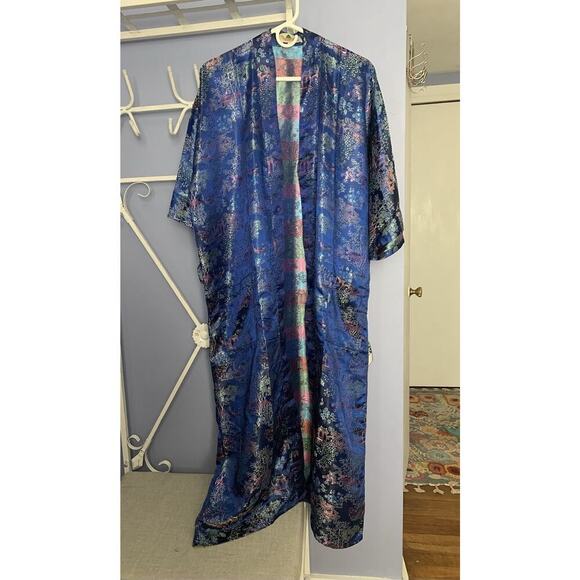 Vintage Blue Kimono Robe China Large Comfy Luxury Old Money No Belt - Picture 1 of 9